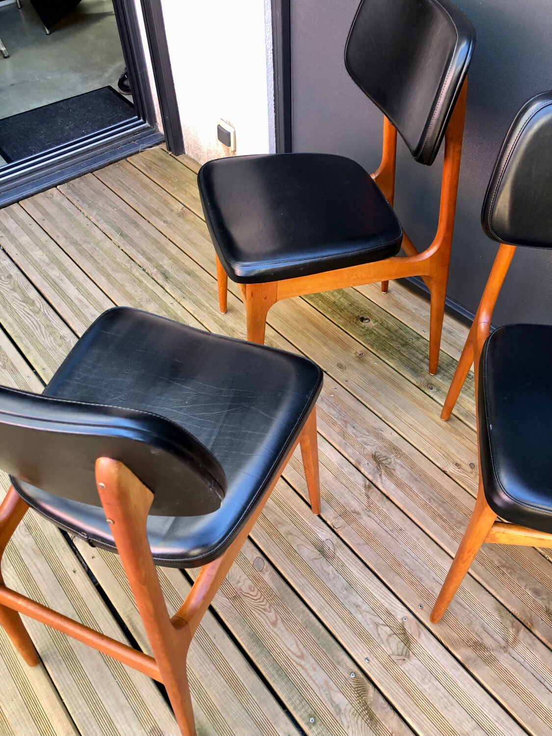 Set of Scandinavian chairs