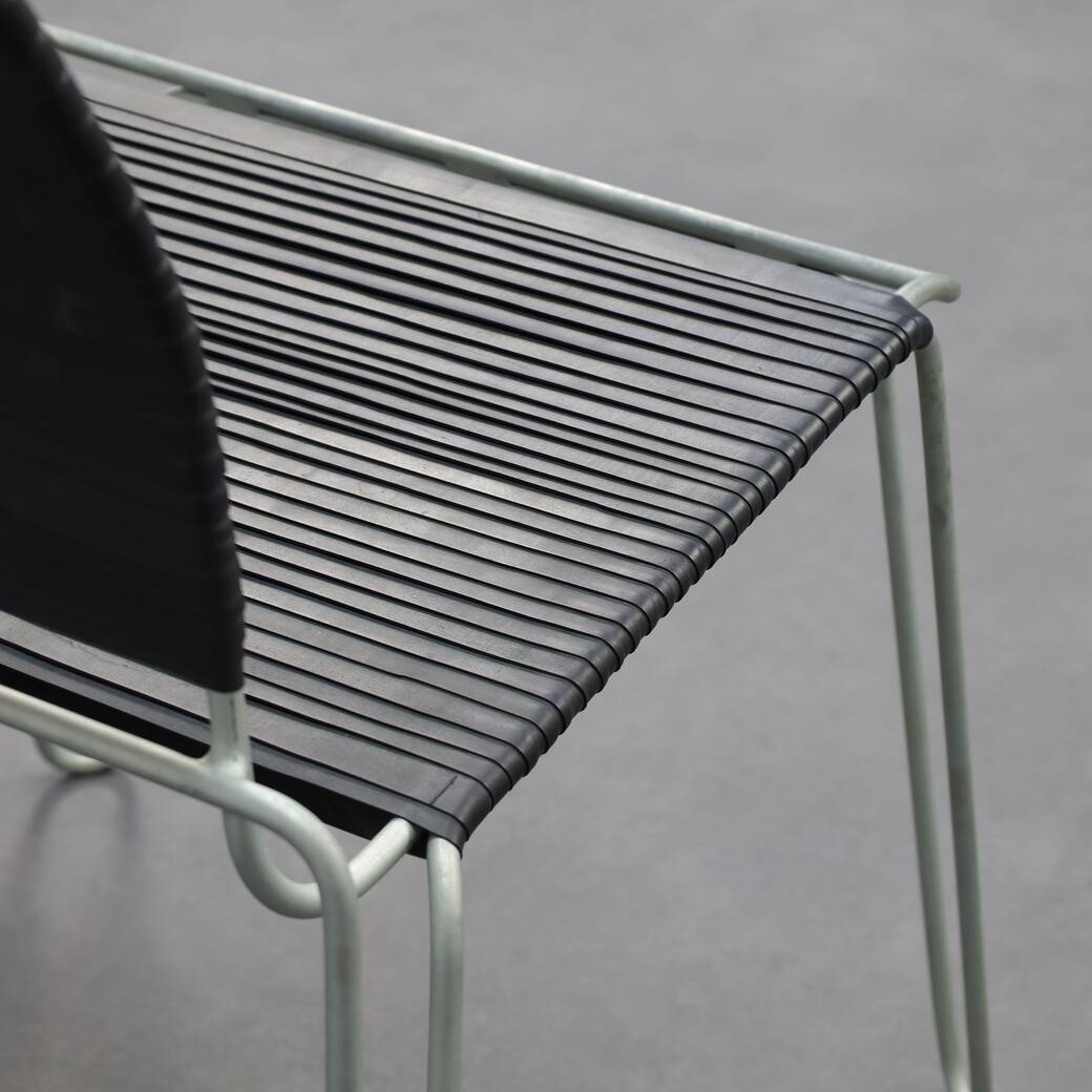 Paire de chaises « Rubber Band » par Tom Dixon, Royaume-Uni, 2005