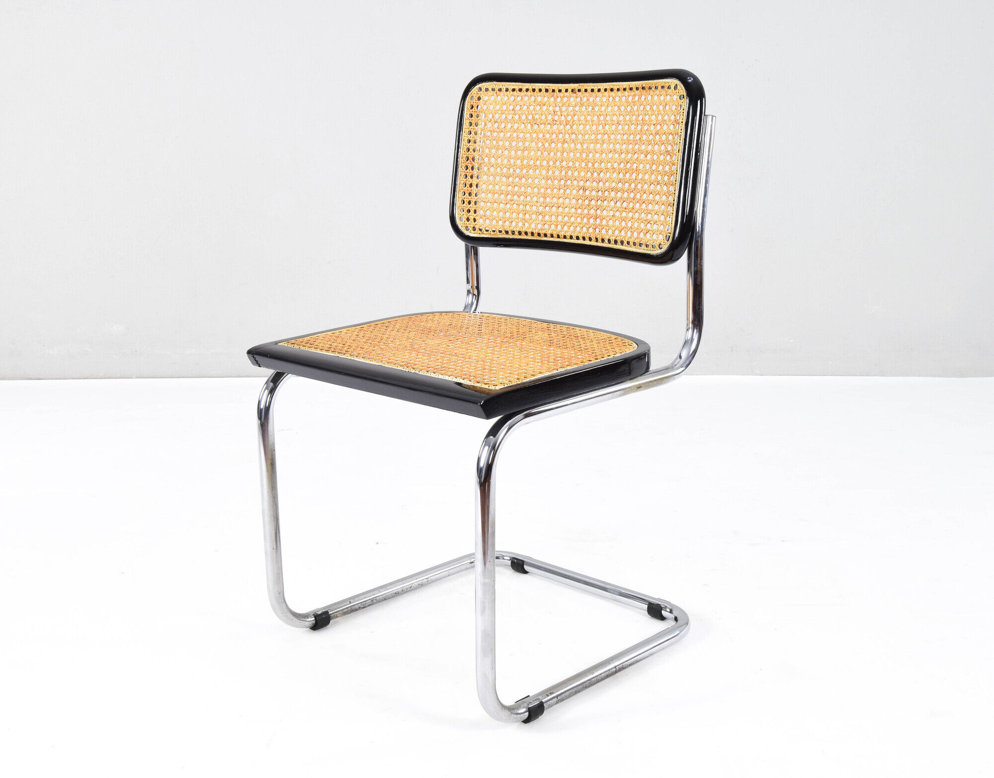 Set of Four Mid-Century Modern Italian Marcel Breuer B32 Cesca Chairs, 70s