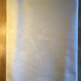 Nappe damassée jaune pâle et crème