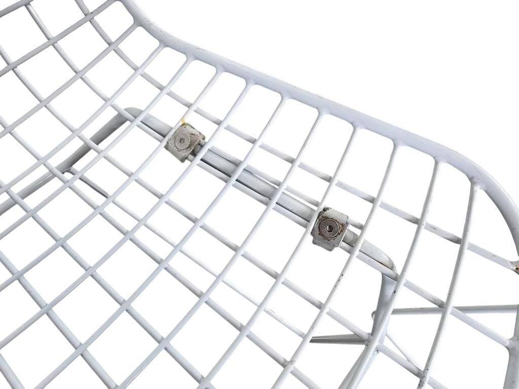 Vintage white wire chair in Bertoia style
