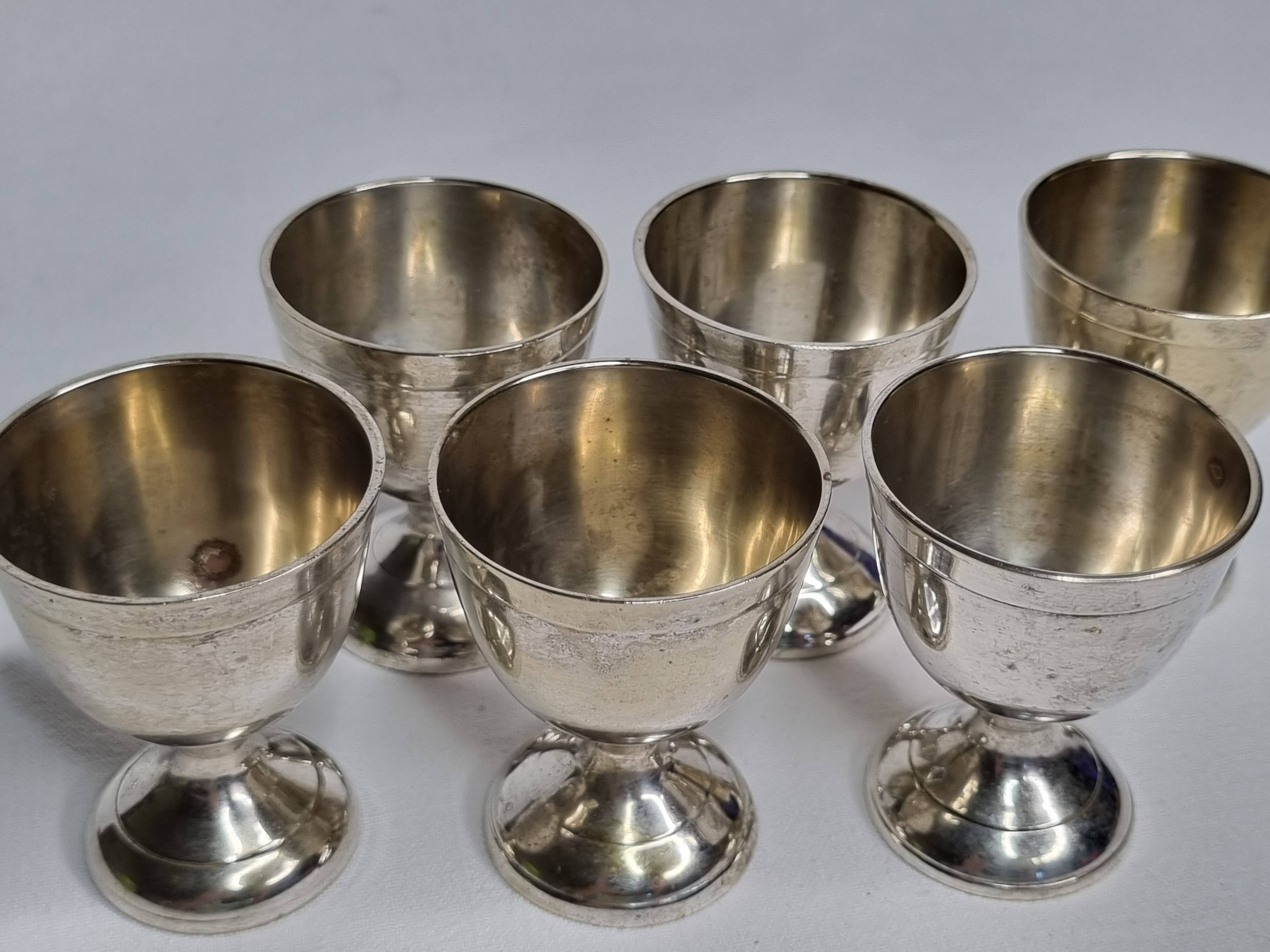 Set of 6 Vintage Silver Metal Egg Cups, EPNS hallmark, 6 cm