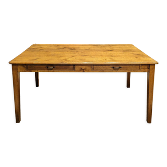 Farmhouse table