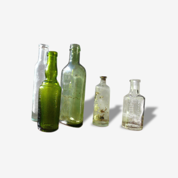 Collection de bouteille de verre antique