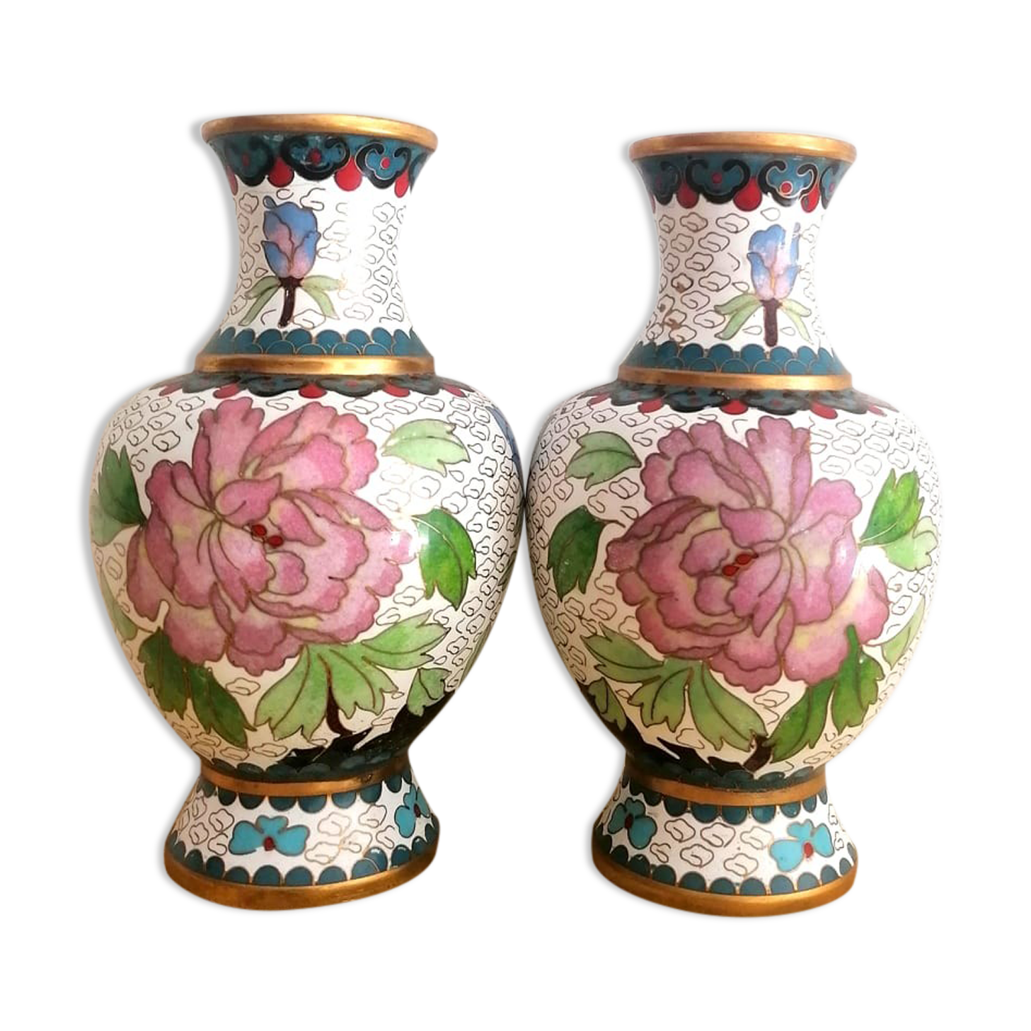 Paire de vases cloisonnés , Chine vers 1900
