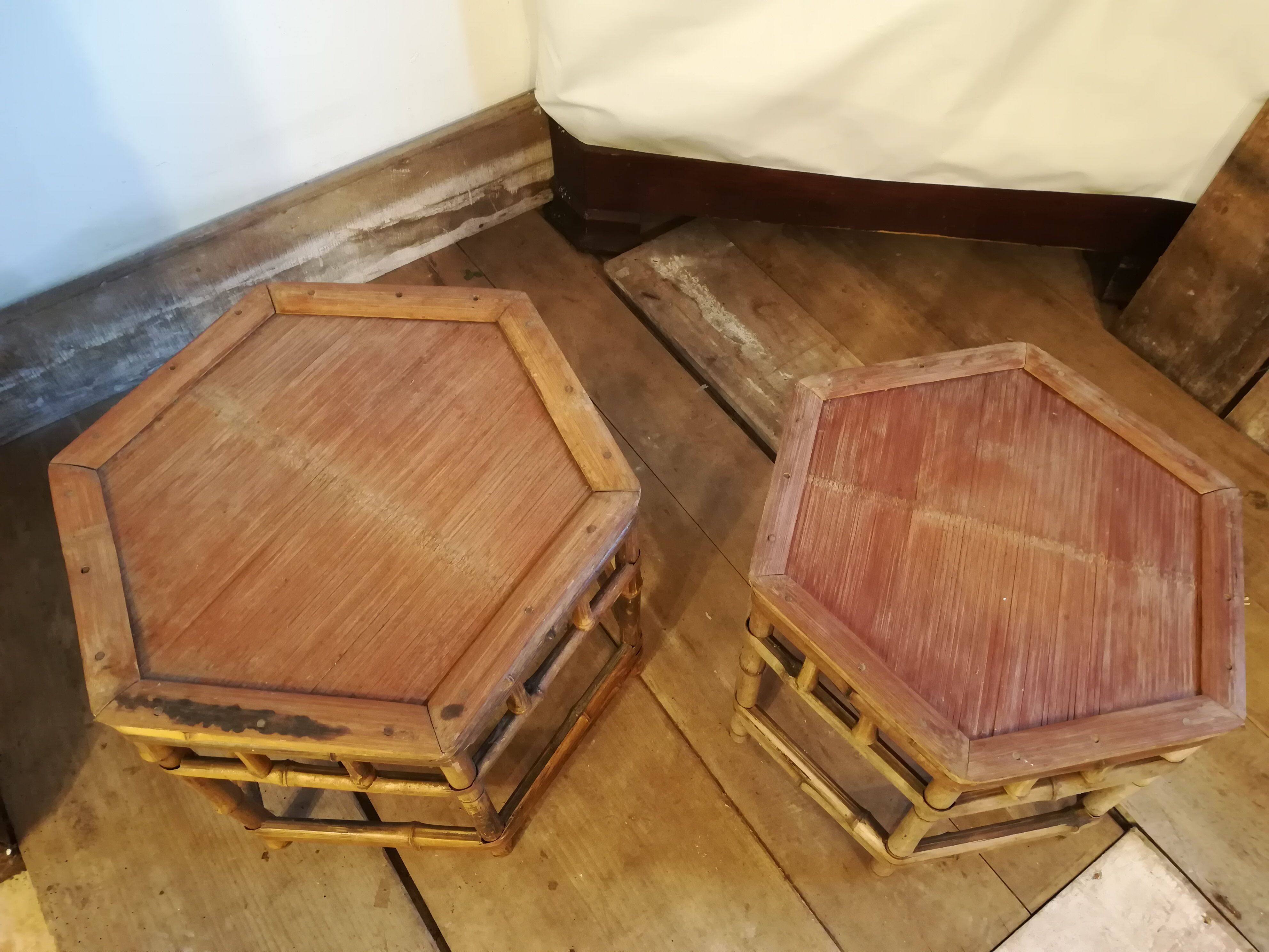 2 Bamboo nesting tables