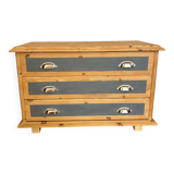 Charmante petite commode