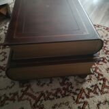Low Table Theodore Alexander in the shape of a Giant Book