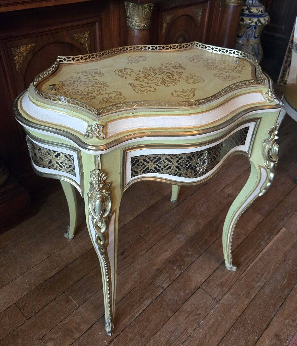 Rare Jardiniére Venitienne de style Louis XV en bois laqué et doré
