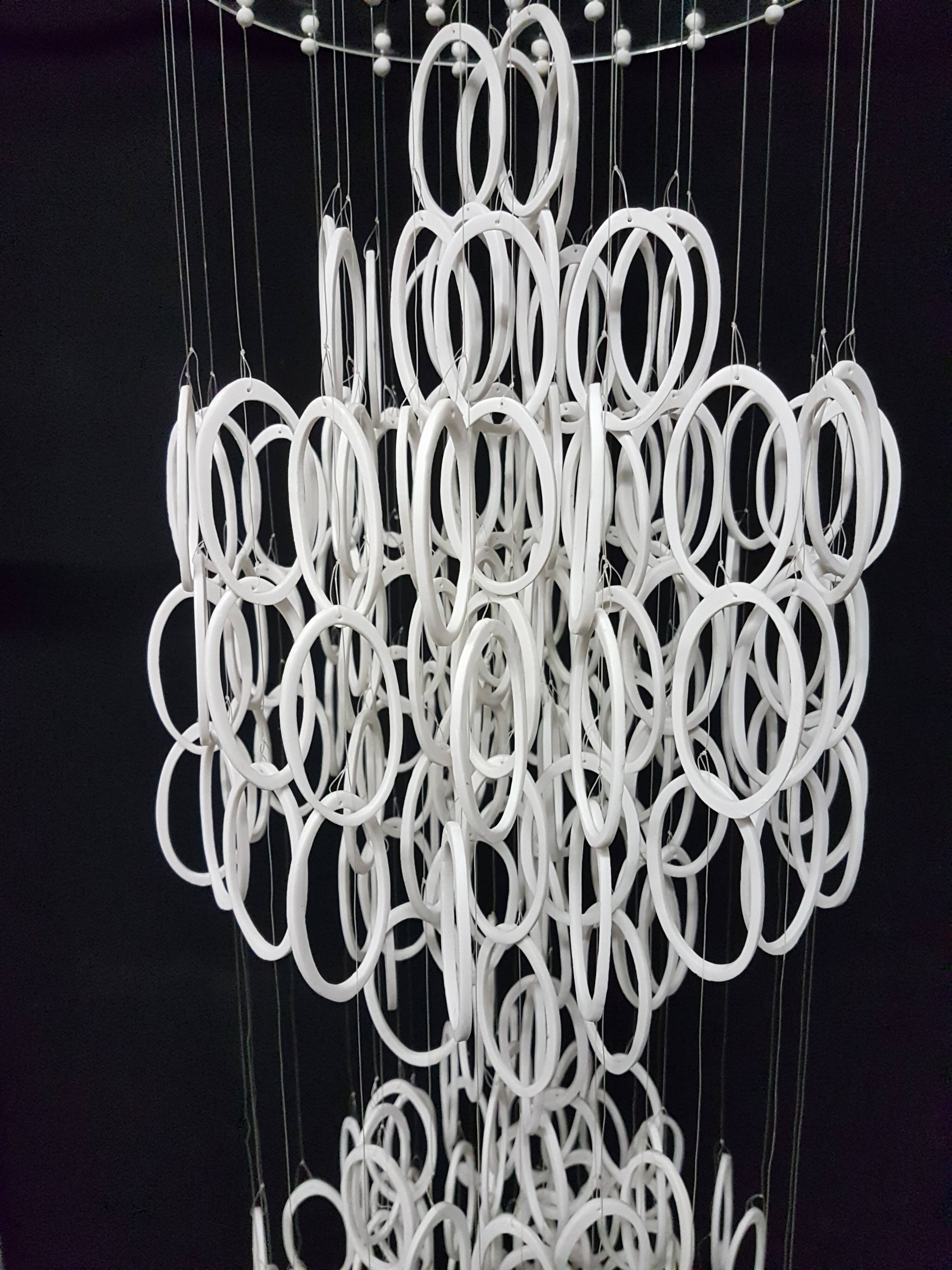 Suspension with tassel pendants