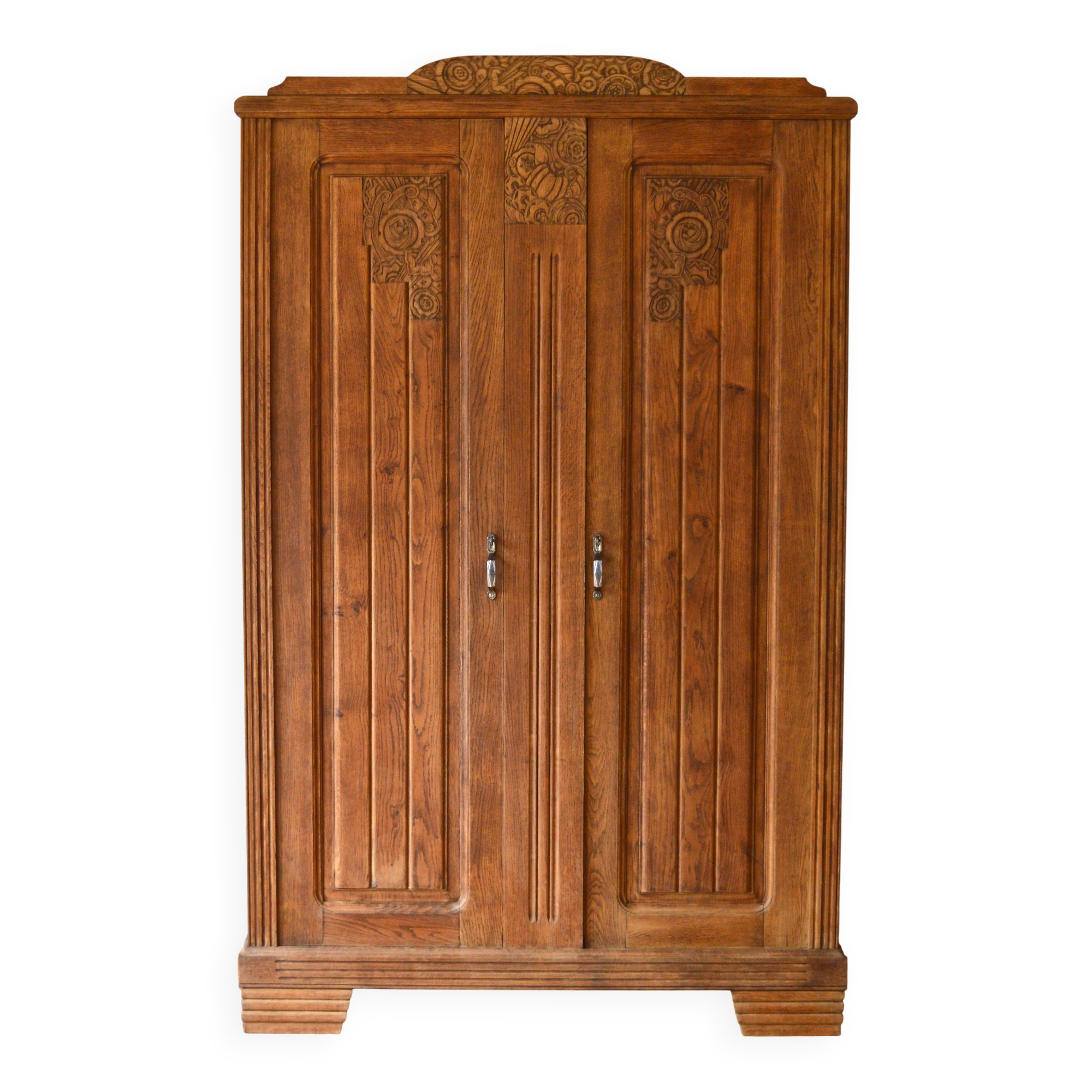Art Deco wardrobe