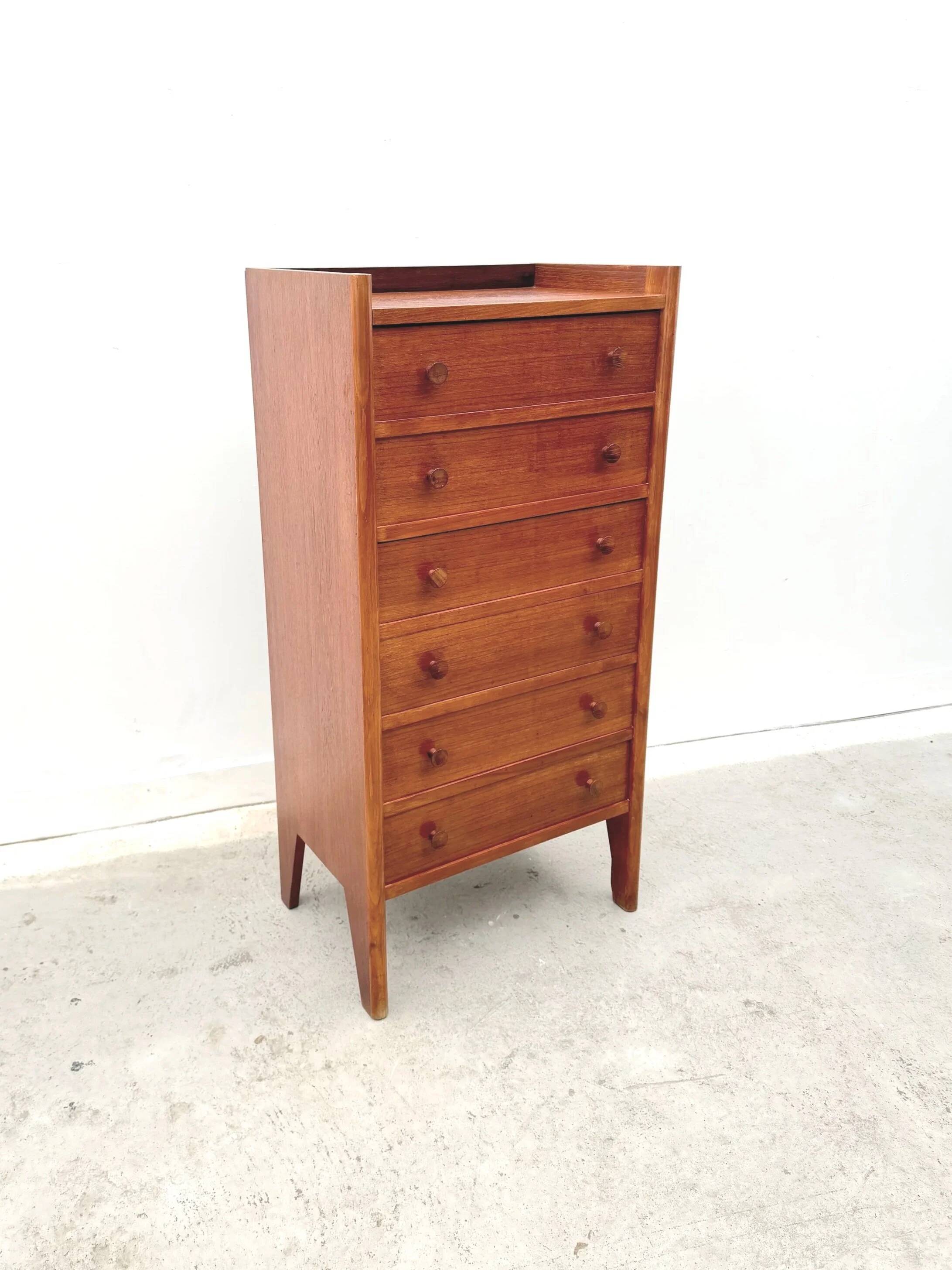 Scandinavian-style teak chest of drawers, 1960