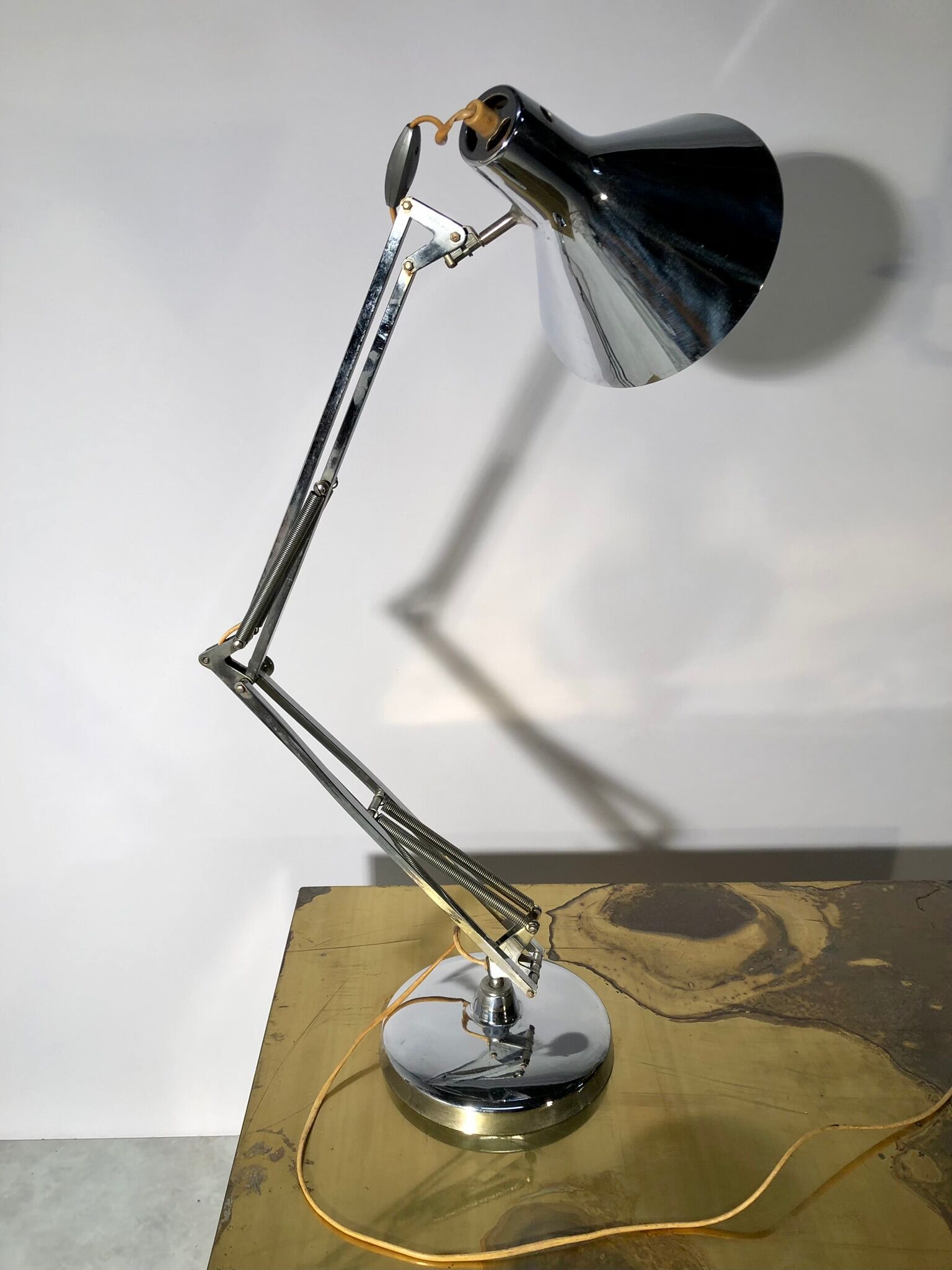 Luxo Lamp l-4 chrome metal lamp