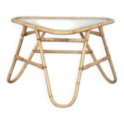 Table basse en rotin vintage des années soixante, table d'appoint en rotin bohème.