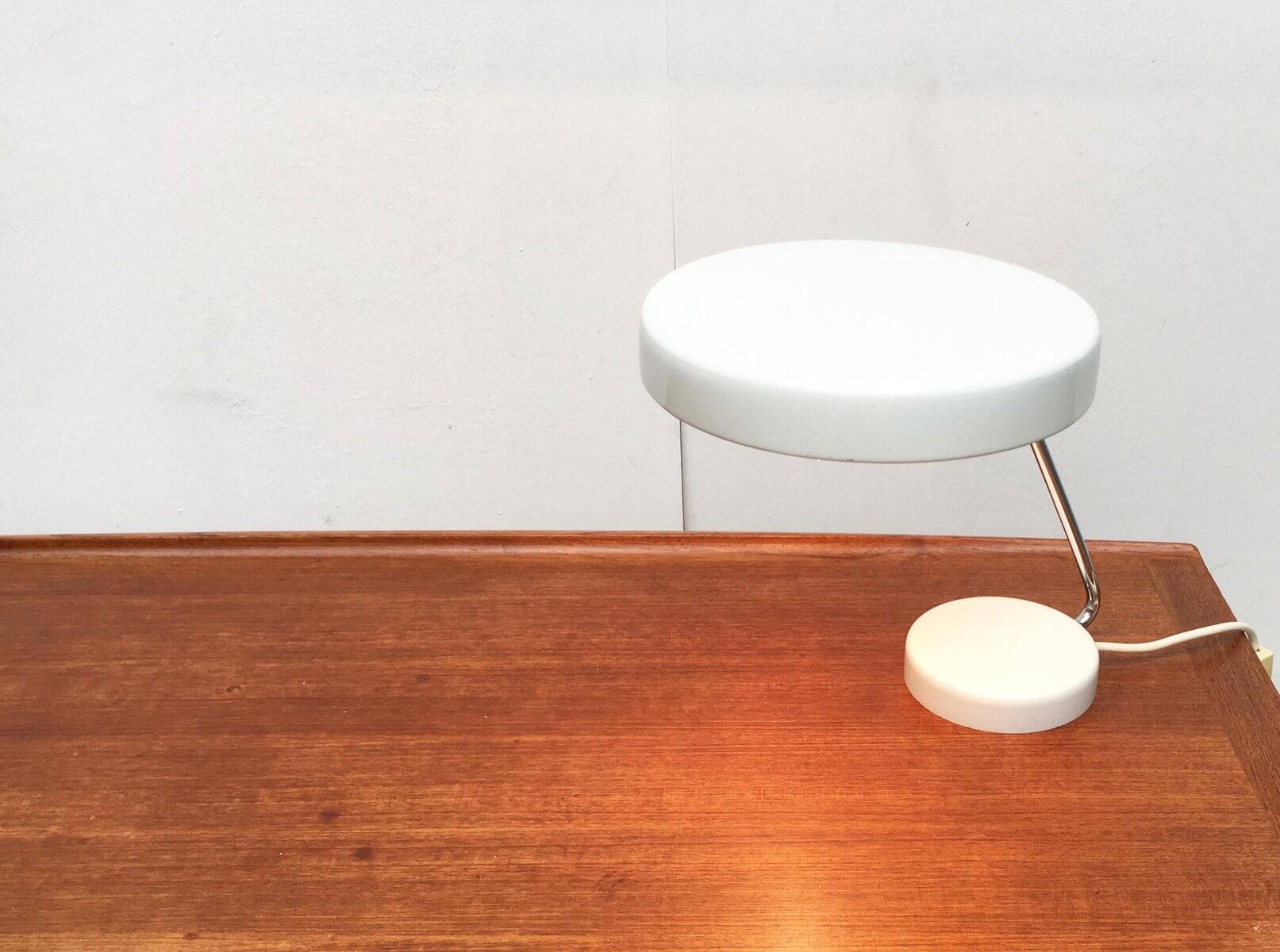 Mid-century minimalist table lamp 6658 by Kaiser Idell / Kaiser Leuchten.