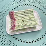 Plat à asperges en barbotine