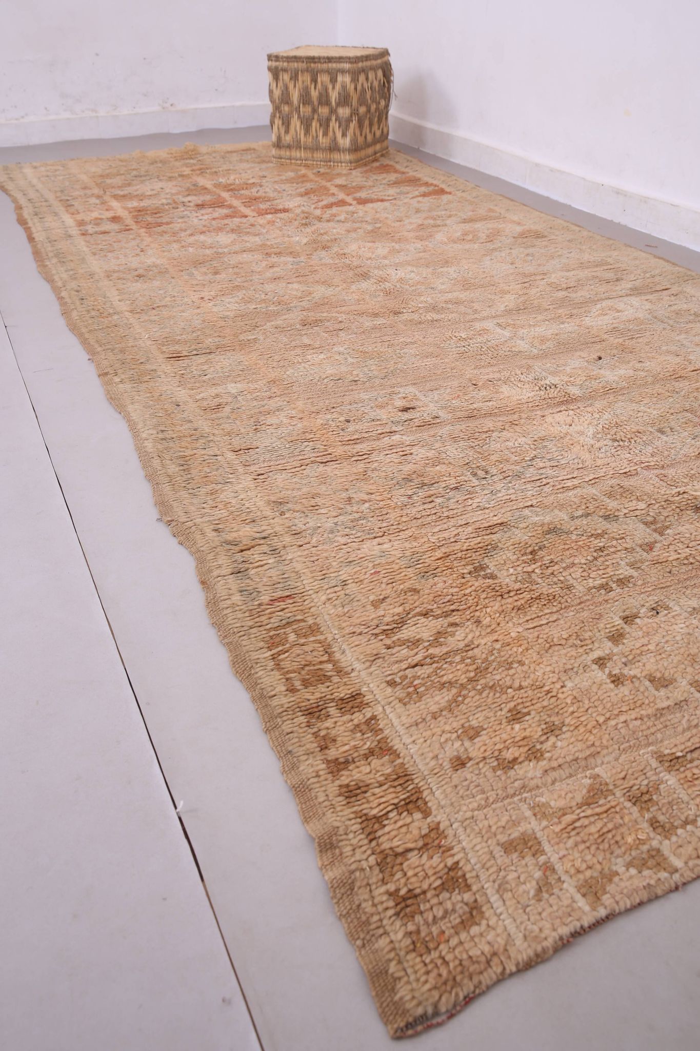 Peach Vintage Moroccan Rug 164 x 376 cm - Berber Wool Rug - Handmade Rug