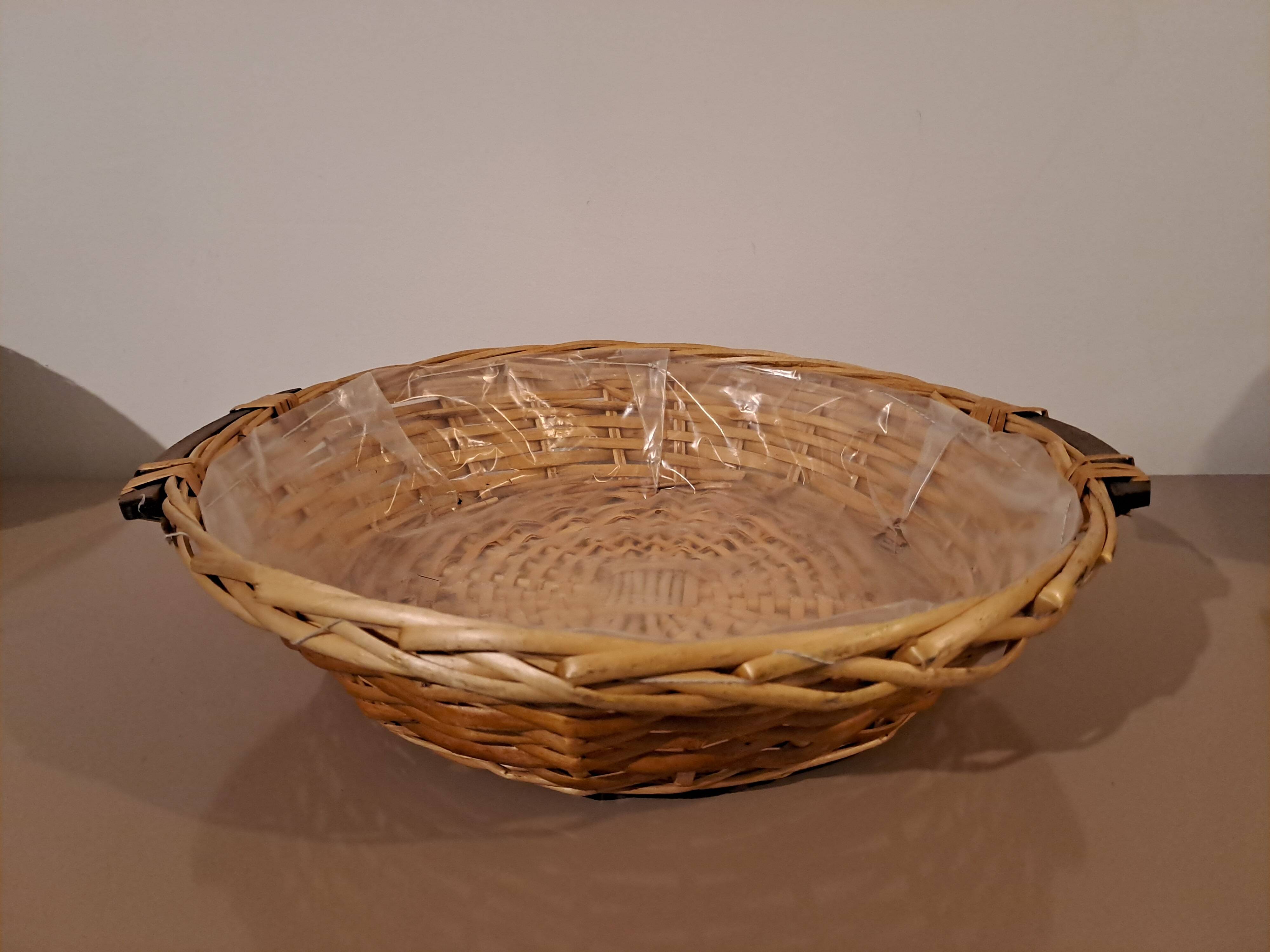 Panier rond en osier clair