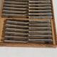 Set de 24 coûteaux SFAM métal argenté lames inox