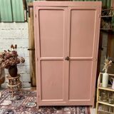 Armoire parisienne