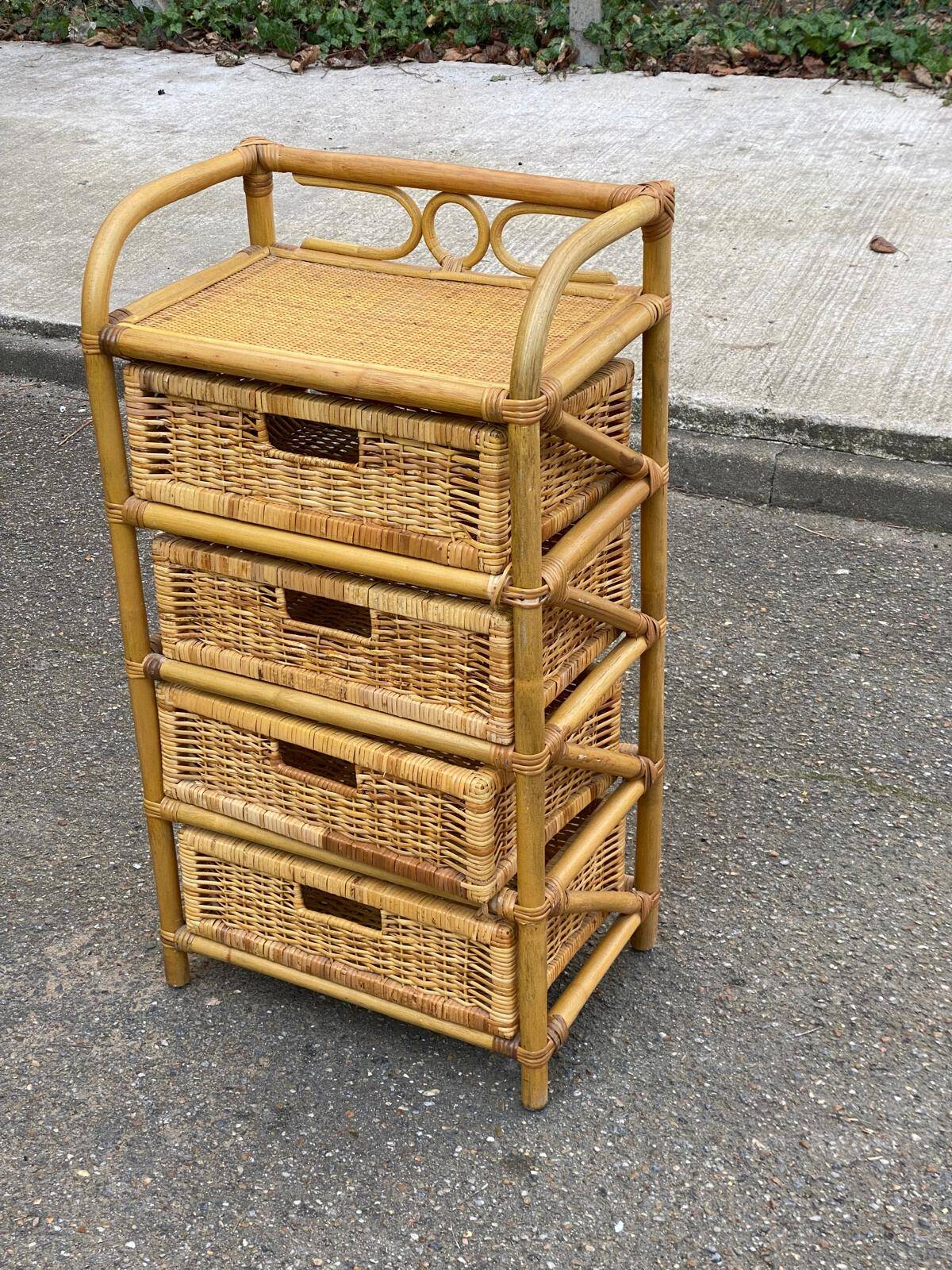 Vintage bamboo and woven rattan chest of drawers with 4 drawers.