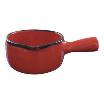 Vermilion red ceramic frying pan