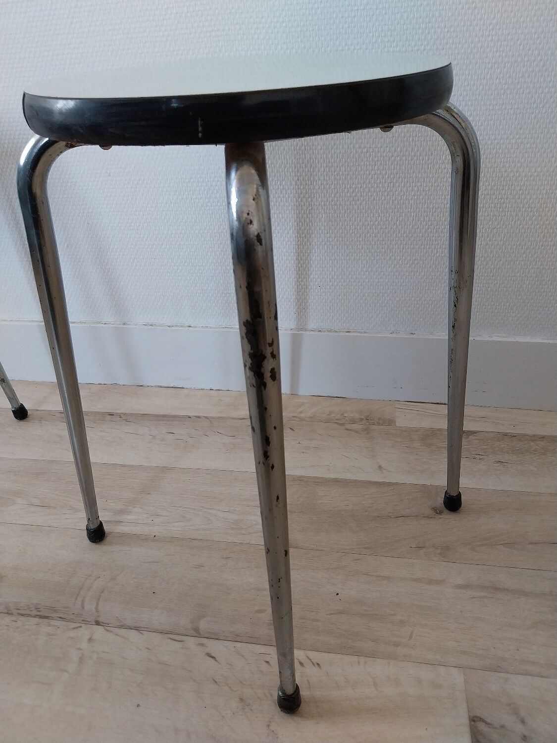 Round Formica stools