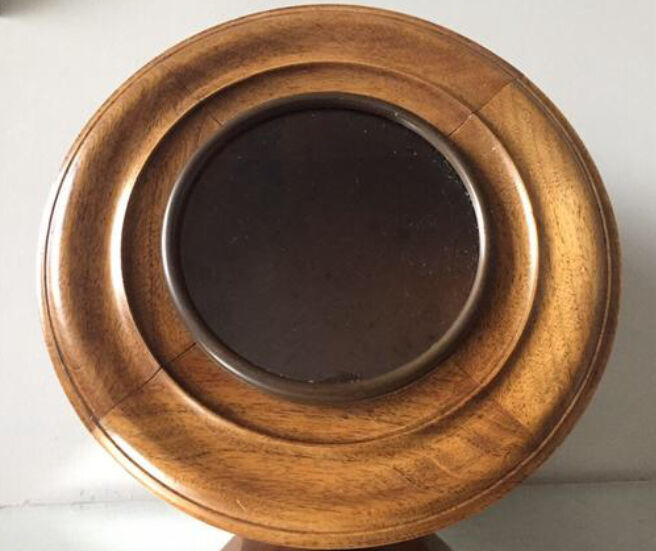 Antique mahogany wall bracket with glass lid