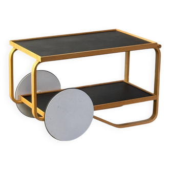 Tea trolley 901