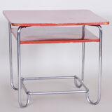 Table à manger bauhaus rouge fabriquée dans les années 1930 en tchéquie. couleur rouge d’origine