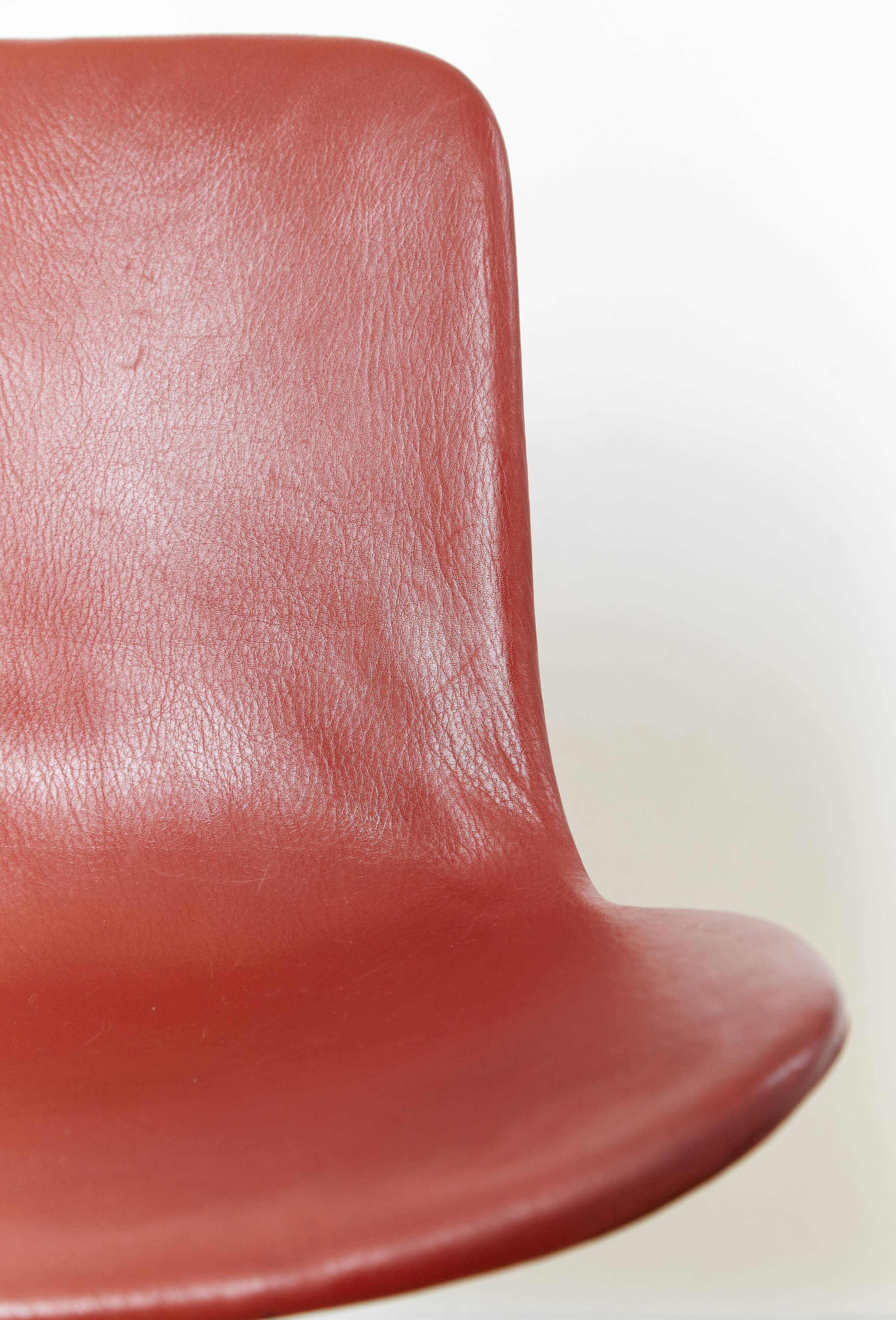 Chaise Poul Kjærholm PK9 pour Fritz Hansen