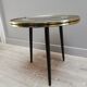 Table d'appoint tripode pieds compas avec plateau et vitrine en verre, vintage
