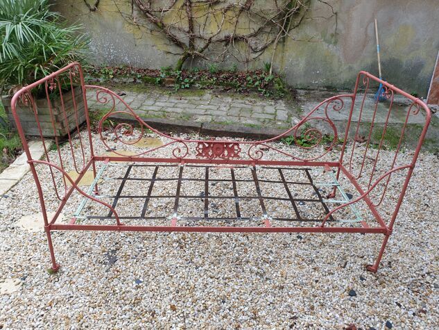 Lit banquette en fer forgé XIXe siècle 190cm x80cm