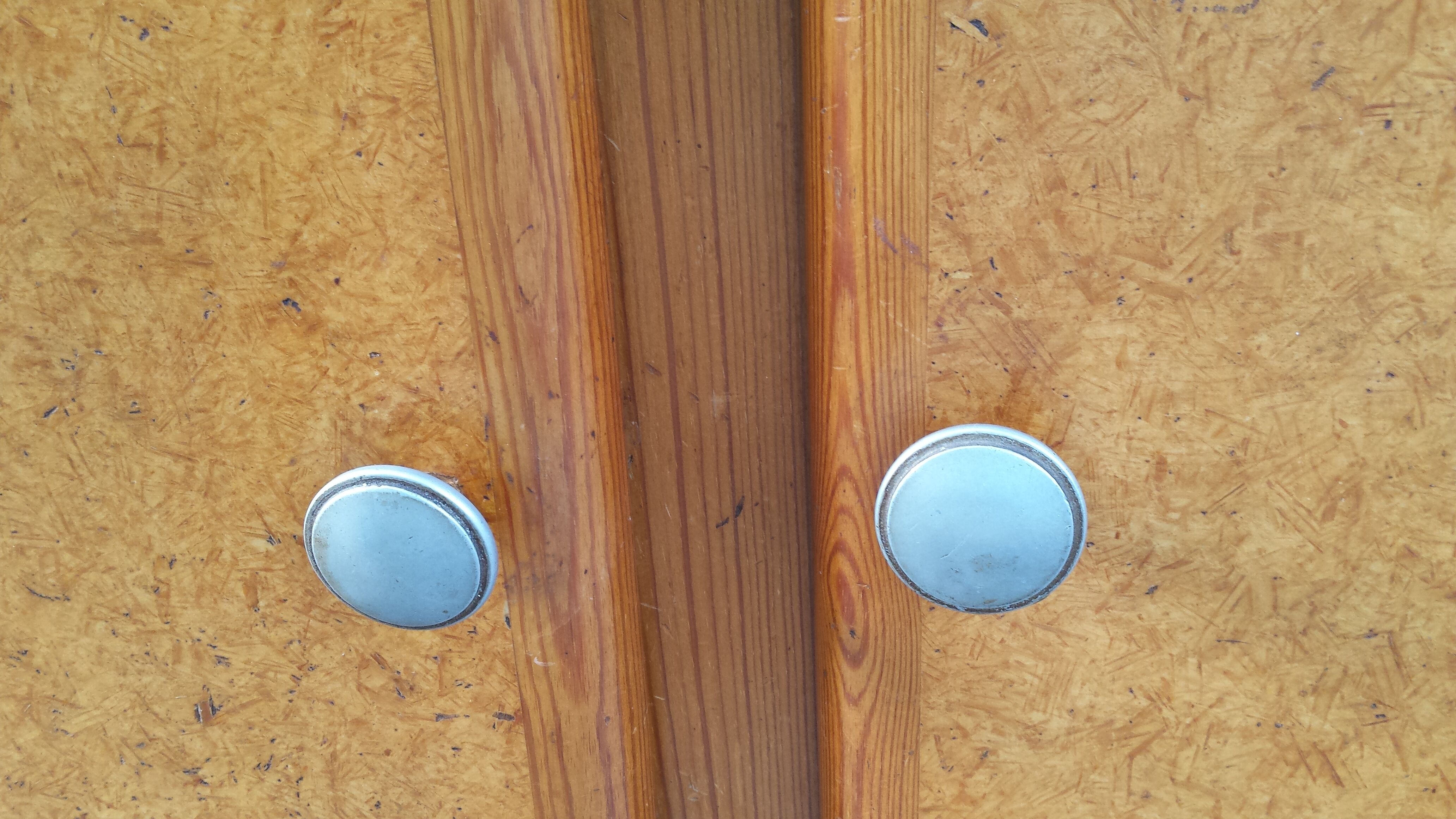 buffet Mado tray in green balatum