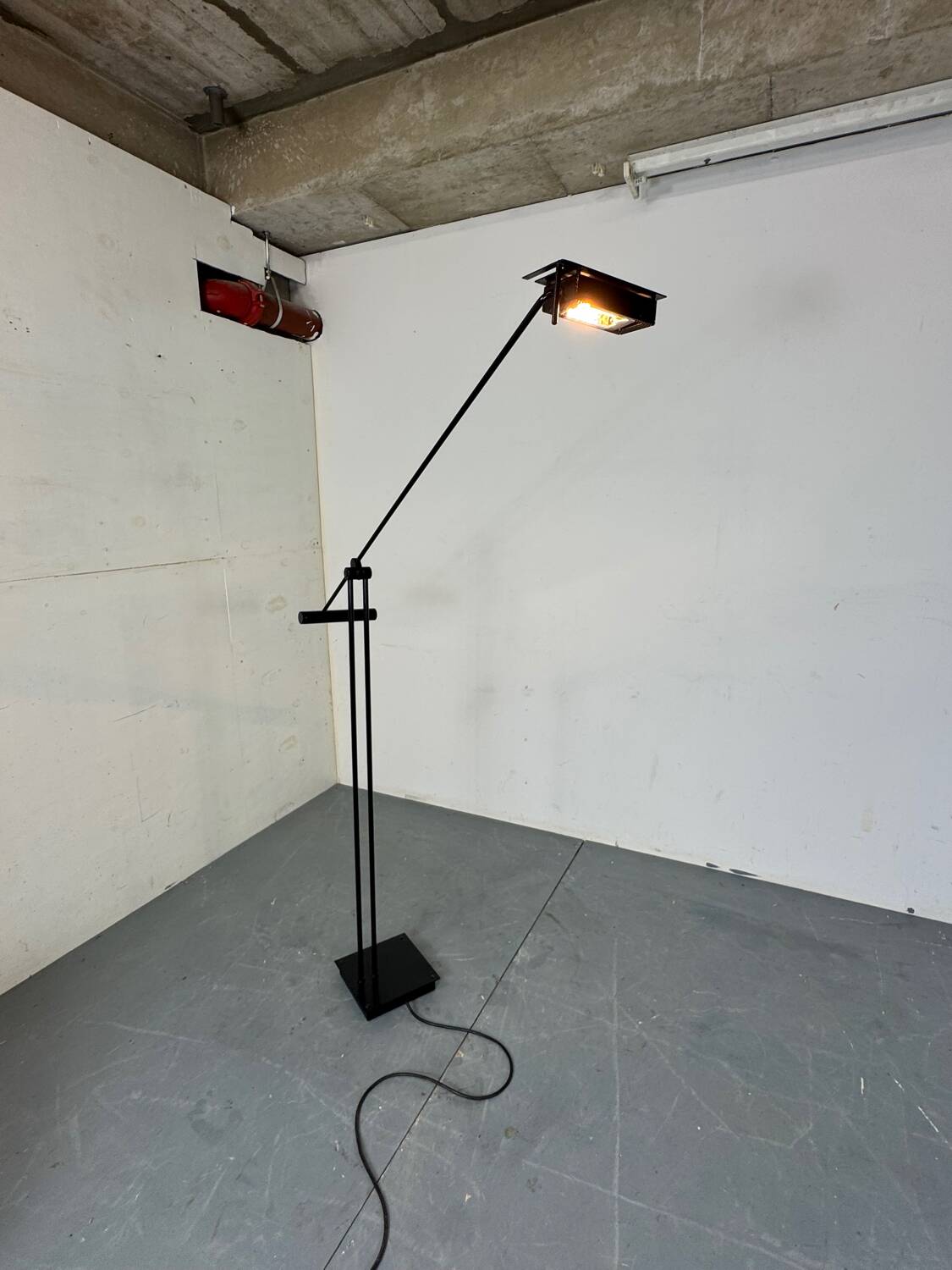 Iconic Black Samurai Floor Lamp by Shigeaki Asahari for Stilnovo, 1980