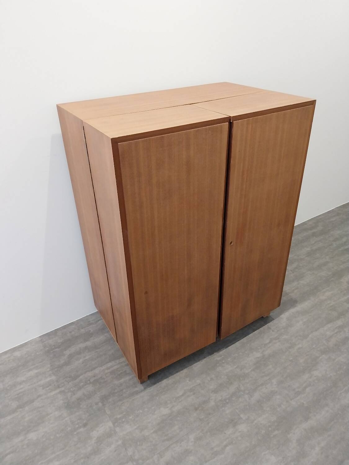 Magic Box type cash desk