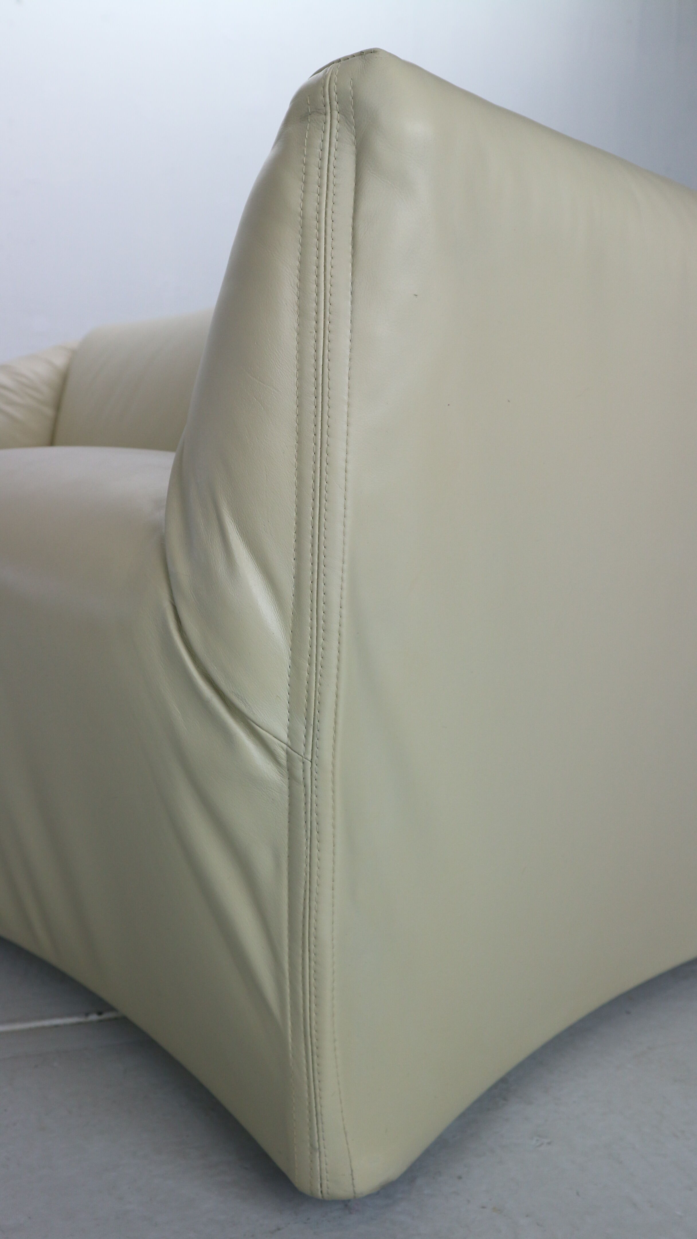 Leather sofa Mario Bellini "Tentazione" for Cassina, 1970s