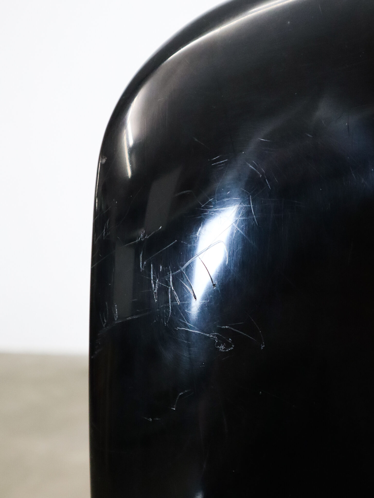 Joe Colombo Universale chairs black