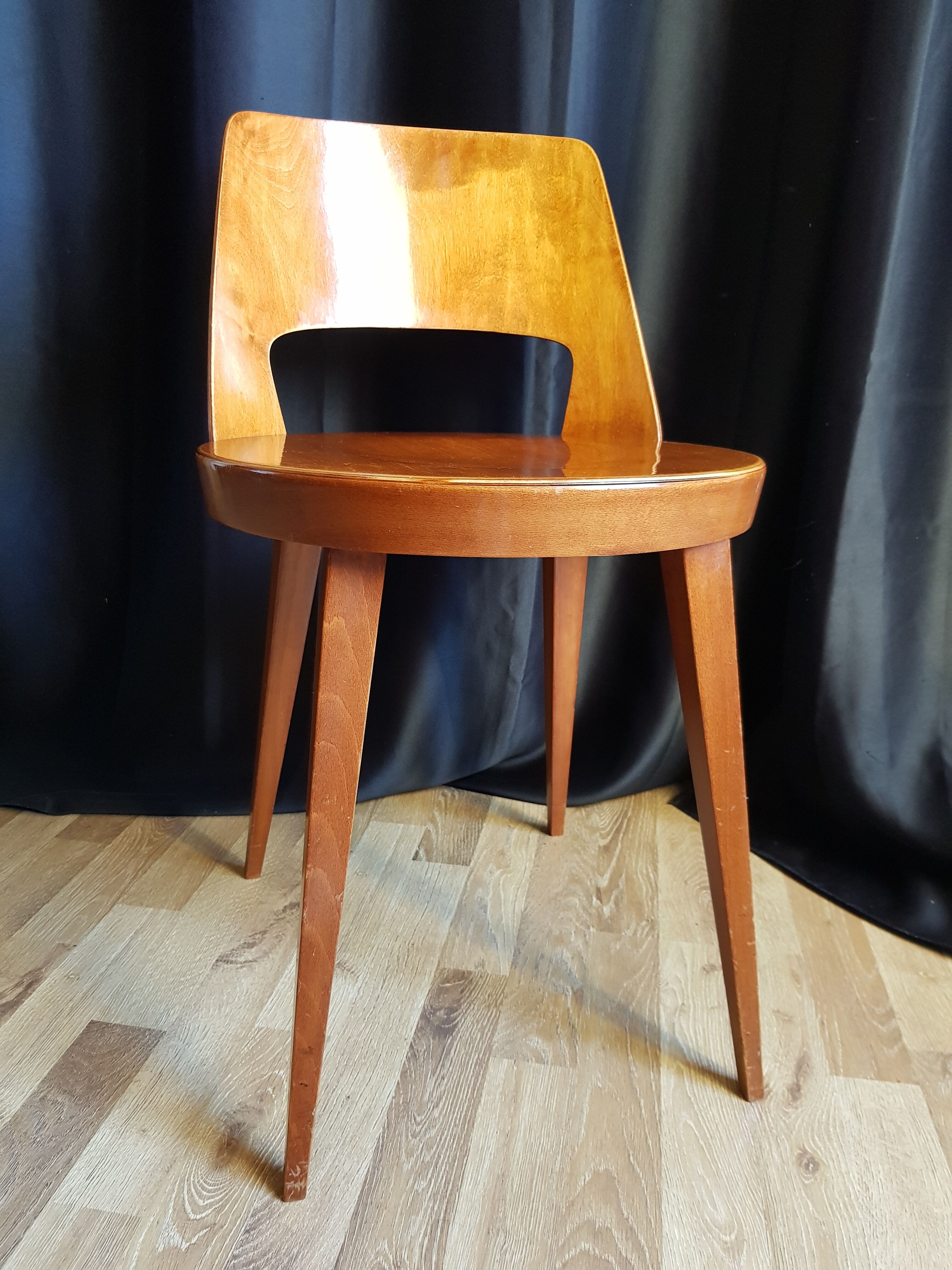 Mondor chair by Baumann