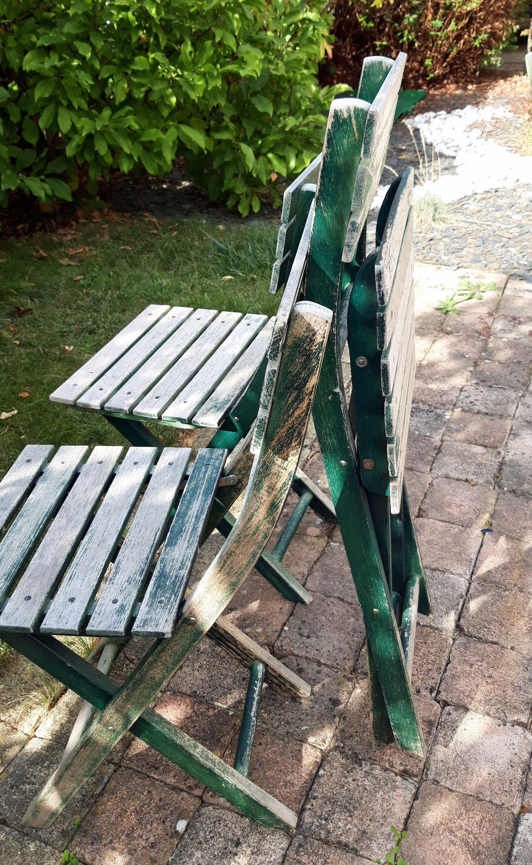 Lot of 5 vintage wooden folding chairs