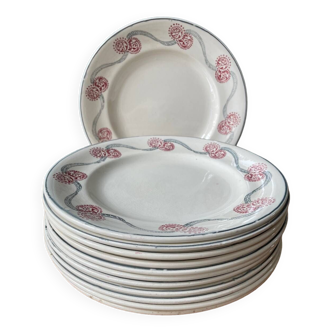 Series of 12 flat plates 1900 Terre de Fer in Longwy earthenware
