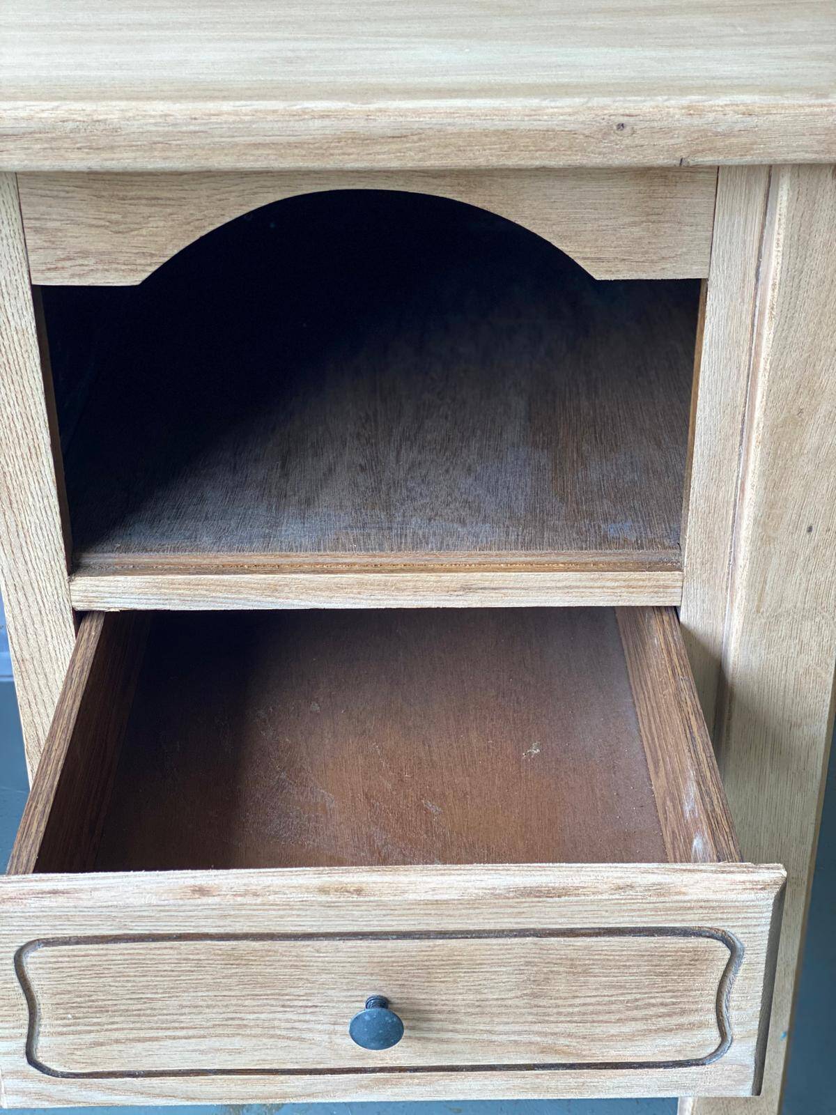 Renovated vintage desk in raw solid wood 128cm