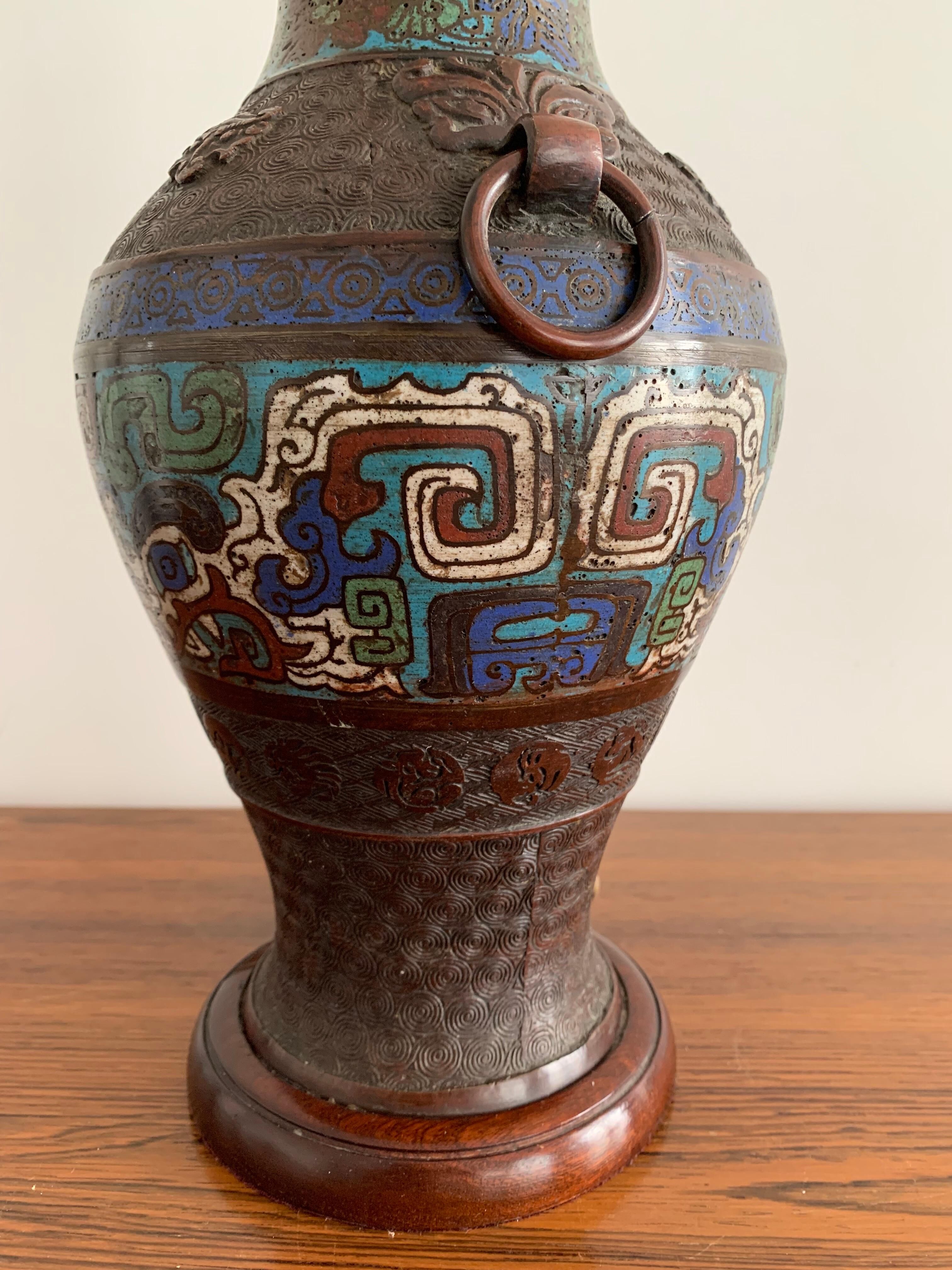 Partitioned table lamp in bronze, China 1880