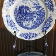 Set of 2 Sarreguemines porcelain collector's plates from the 70s