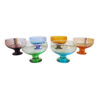 Service of 6 vintage multicolored cups from the 70s