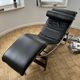 LC4 Chaise longue