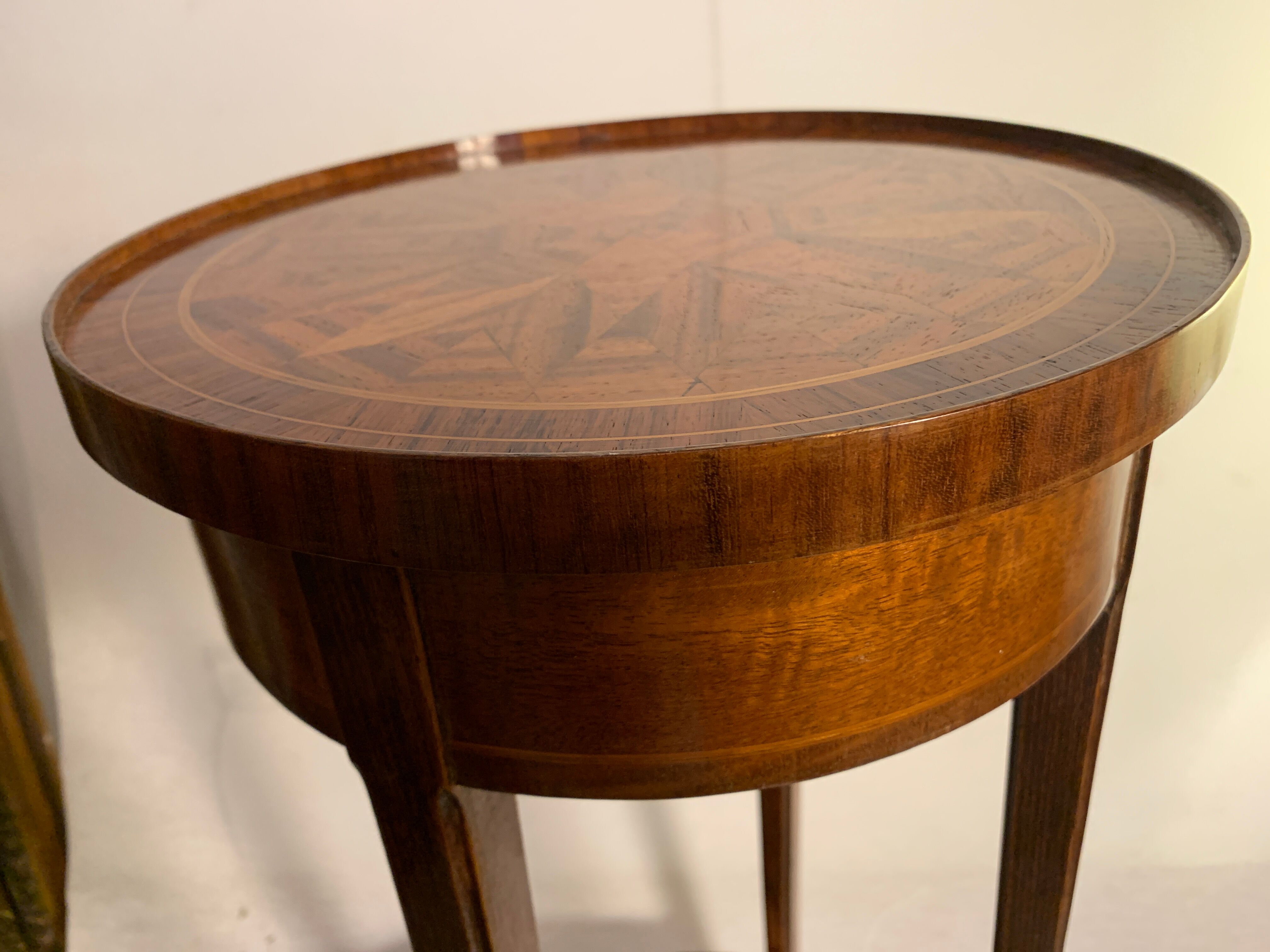 Healing selette style Louis XVI