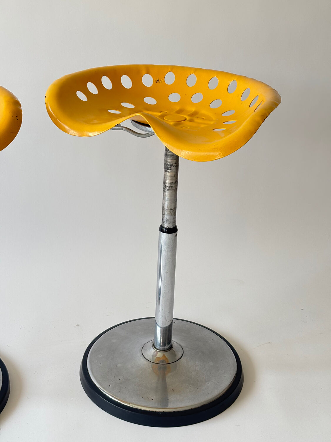 Tabourets Faucheuse par Étienne Fermigier pour Mirima 1970