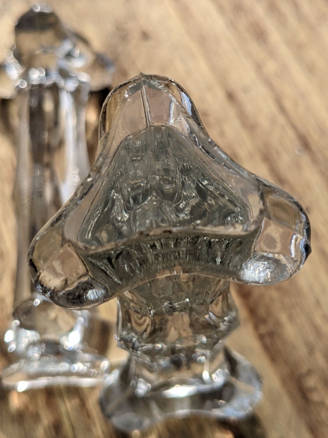 Set of 6 crystal knife holder