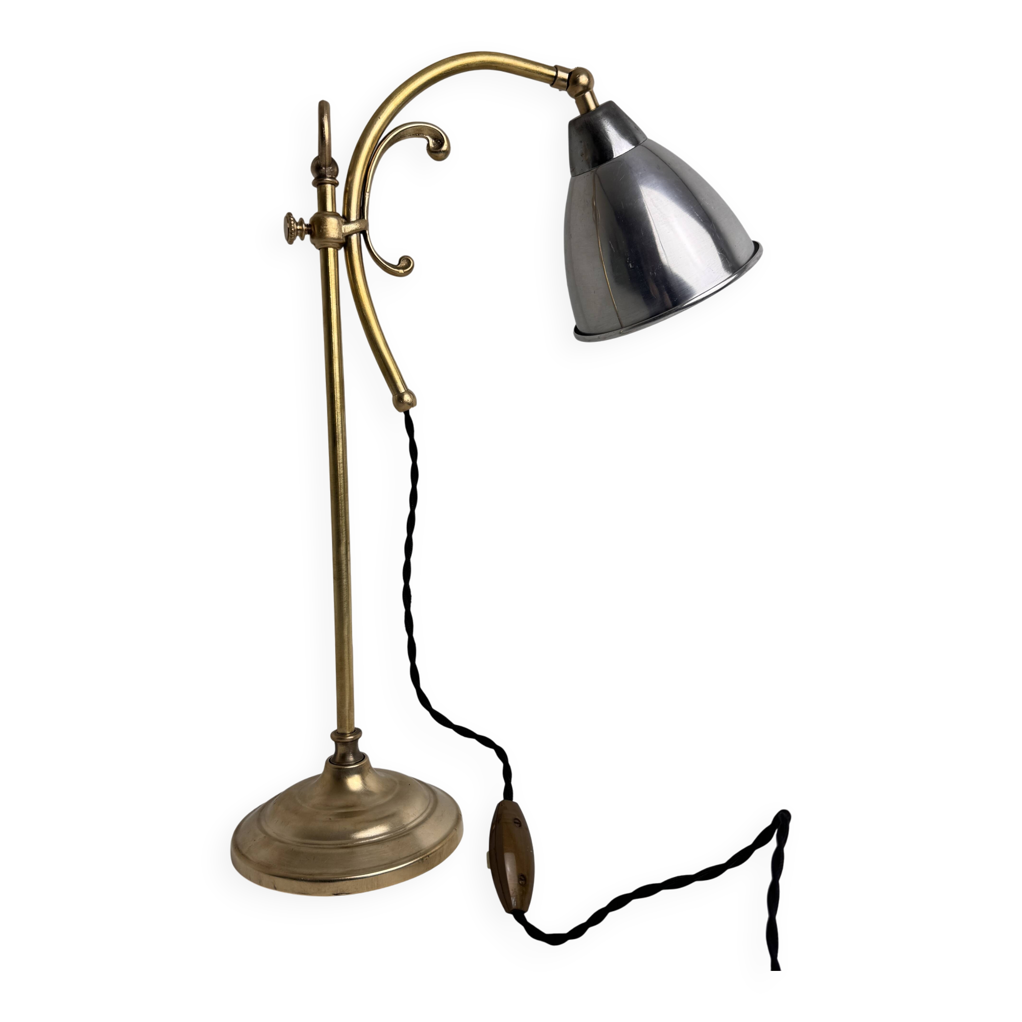 Old vintage desk lamp raise and lower